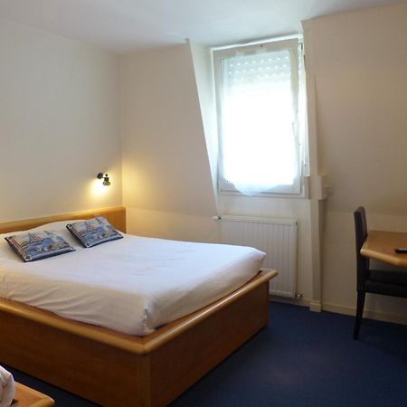 Hotel Le Marin Auray Habitación foto