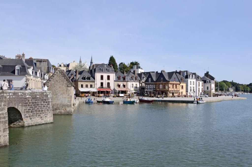 Hotel Le Marin Auray Exterior foto