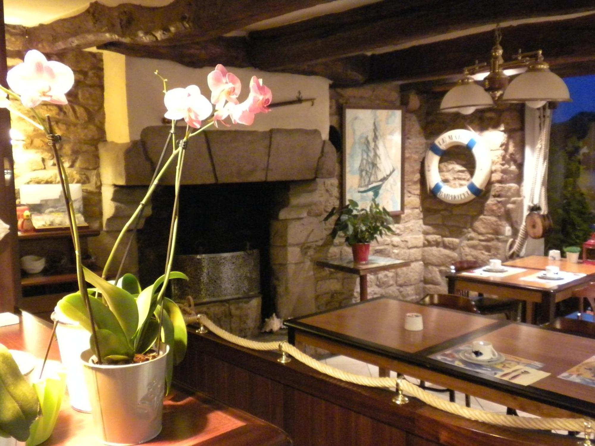 Hotel Le Marin Auray Exterior foto